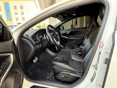 2016 Volvo V-CLASS 缩略图 12