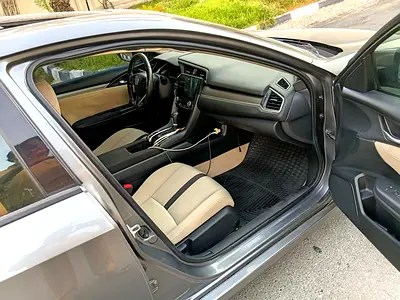 صورة 6 لـ 2019 Honda CIVIC