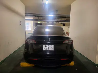 Tesla Y 2023 100% perfect condition car for sale