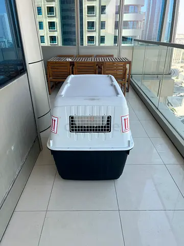 Ferplast Atlas 80 – IATA Air Travel Dog Crate – Large - Labrador / Golden Retriever Size