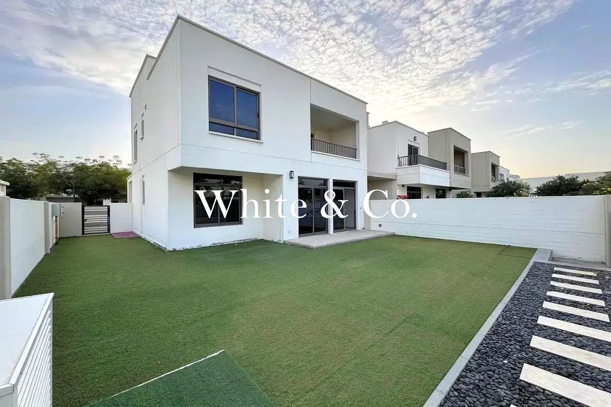 Single Row|Park & Pool |Motivated Seller