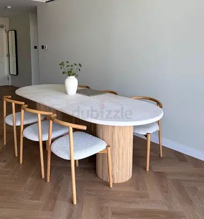 TABLE AND CHAIRS