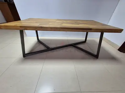 Loft Style Coffee Table (Solid Wood & Metal Base) – Good Condition
