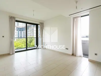 Spacious 1BR | Park & Pool View | Ready to Move In