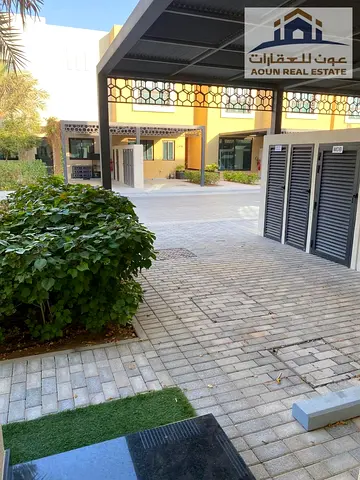 Villa for rent in Al Mustadama, Al Rahmaniya | Corner unit | 3 bedrooms | Rear walkway | No fees for 5 years | 170,000 (unfurnished)