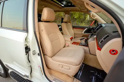 2014 Toyota LAND CRUISER — фото 11