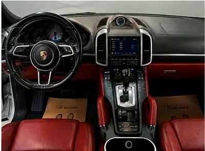 صورة 6 لـ 2016 Porsche CAYENNE