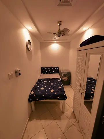 Single Partition | Clean and Quiet Apartment | 8 mins to DIC Metro