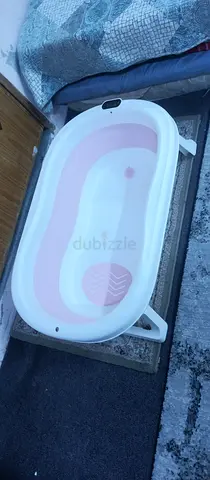 Baby bath tub foldable
