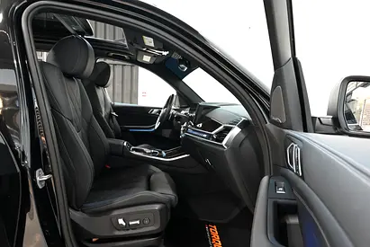 BMW X5 xDrive40i, миниатюра 12