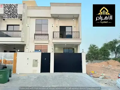 4-bedroom villa with a roof terrace for sale at a fantastic price. Prime location with a large gard
