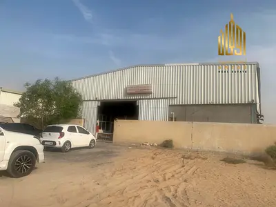 للبيع | مستودع صناعي مميز في الصجعة – الشارقة