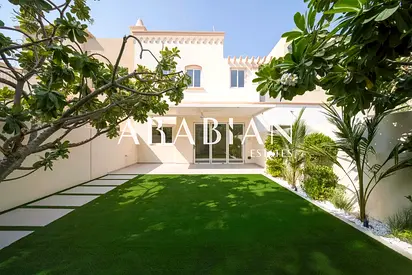 EXCLUSIVE | Fully Renovated | Extended | Type 4M