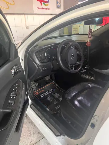 صورة 8 لـ 2011 KIA OPTIMA