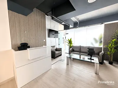 Fully Furnished Office | 2 Rooms | Vacant