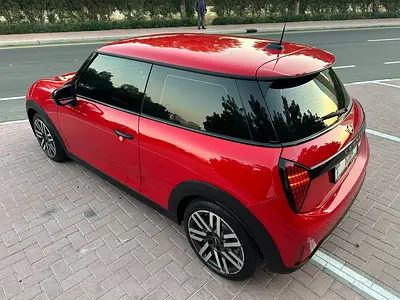 2025 MINI COOPER thumbnail 5