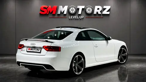 صورة 5 لـ 2014 AUDI RS5
