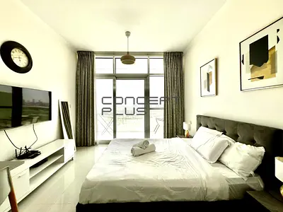 Bright and Spacious Unit | Move-In Ready