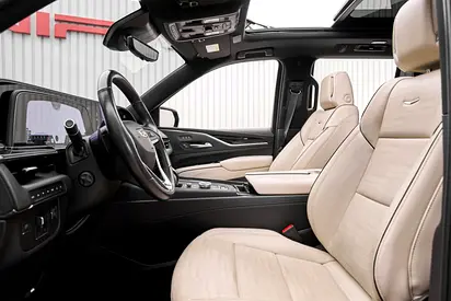2023 Cadillac ESCALADE — миниатюра 10