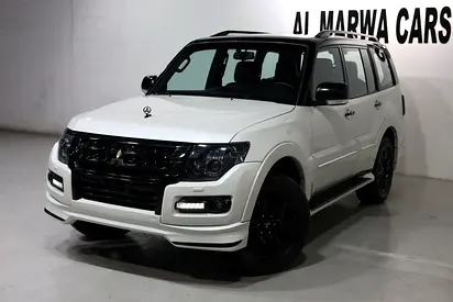 Mitsubishi Pajero Signature Edition 3.8 GLS 2020 | GCC Specs | Pristine Condition
