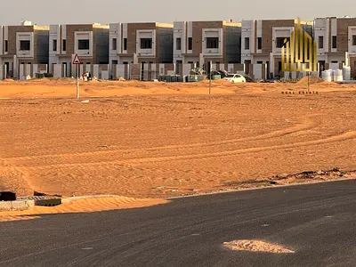 أرض سكنية تملك حر في بساتين السره أم القيوين