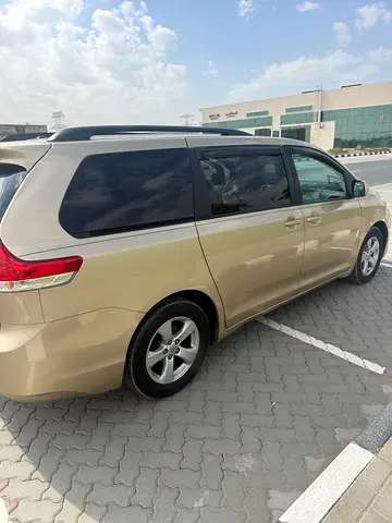 صورة 3 لـ 2011 Toyota SIENNA