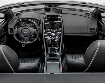صورة 4 لـ 2019 Aston Martin DB9