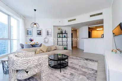 Stunning Interior in an Ideal Location