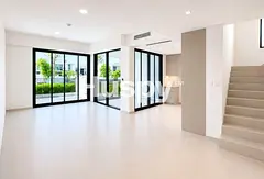 Vacant Now | Single Row | Triplex