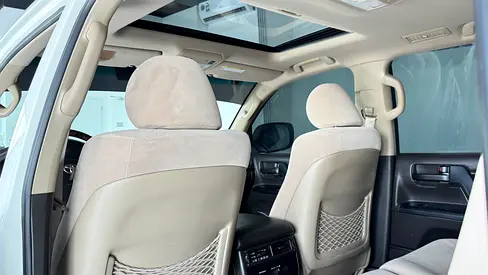 صورة مصغرة 9 لـ 2011 Toyota LAND CRUISER