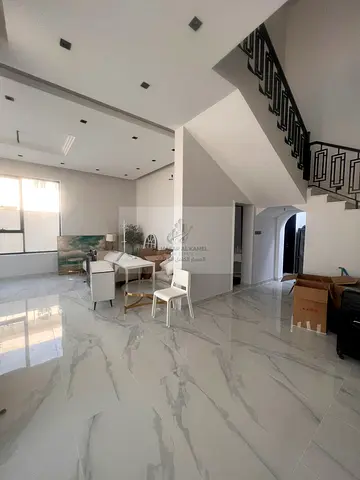 New Modern Villa - Second Occupancy Two Floors 5 Master Bedrooms 🛋️ Majlis 2 Living Rooms 🍳 Majlis with Attached Large Kitchen Modern villa for annu