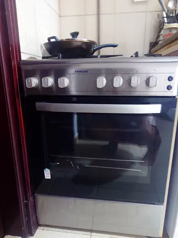 Used freestanding gas oven with stovetop - good working condition