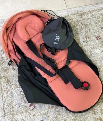 Babyzen YOYO+ stroller seat fabric/hood in pink (used) - frame not included