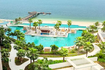 Luxury Residence | Sea View | Huge Layout