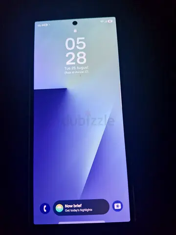 Galaxy z fold 7  smartphone in good working condition - single punch-hole display
