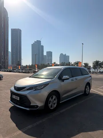 صورة 2 لـ 2021 Toyota SIENNA