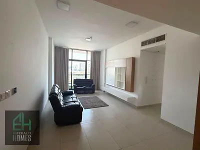 Spacious 2BR Apartment | Confident Lancaster | Large Balcony & City Views