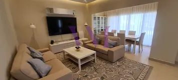 Modern 3 BR | Community Lagoon View | Re-sale