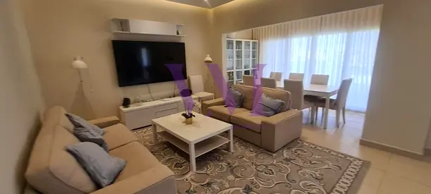 Modern 3 BR | Community Lagoon View | Re-sale