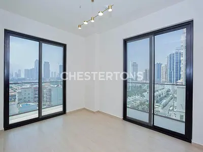 Pool View | Closed Kitchen | Vacant Now