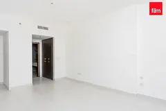 Corner Unit | High Floor | Sports View