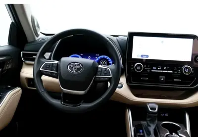 2024 Toyota HIGHLANDER — миниатюра 4