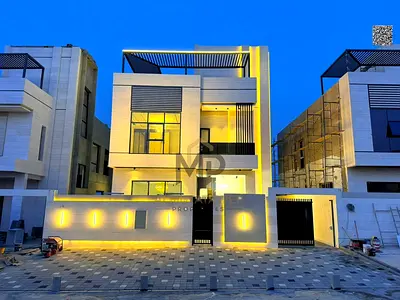 🏡 Luxury villa for sale with a private pool and spacious rooftop terrace. Freehold ownership for a