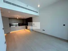 Spacious 1 Bedroom | Creek View | Prime Location