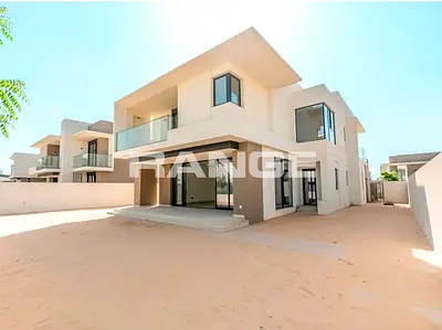 Elegant 4BR Villa | Spacious | Green Community