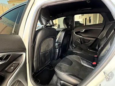 2016 Volvo V-CLASS 缩略图 14