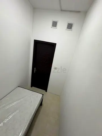 Paivate Room - Business Bay Metro - Less Tenants