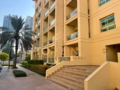 Spacious 1BR | Prime Location | Vacant