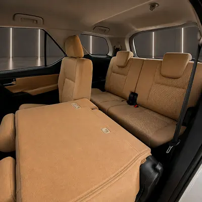 2024 Toyota FORTUNER — фото 10