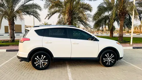 صورة 5 لـ 2018 Toyota RAV 4